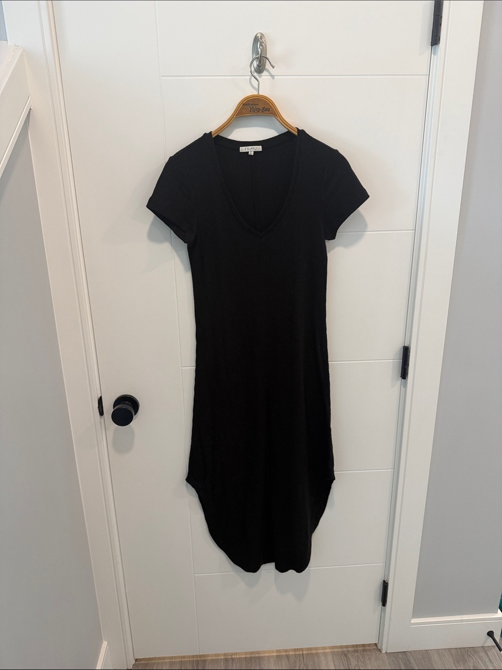 Z Supply Black Short Sleeve V-Neck High-Low Dress